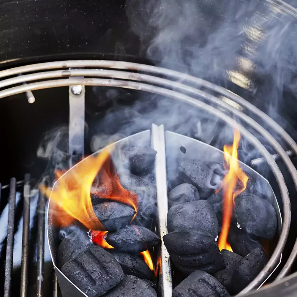 Cestas para poner briquetas o carbón para Barbacoas de Carbón Weber ♨️ La  Barbacoa Perfecta